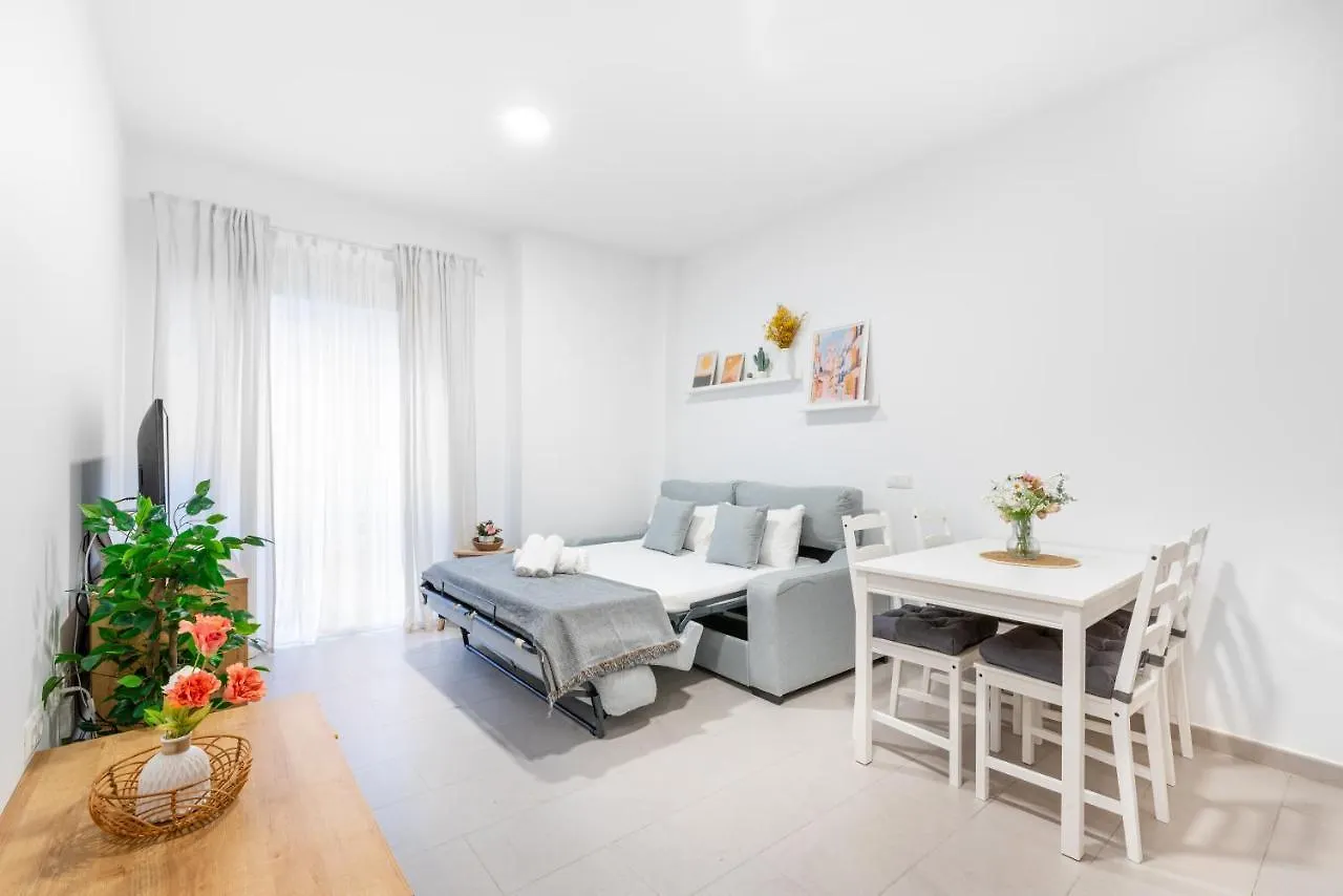 Wintowinrentals Superb New-Look Apartment Málaga Spagna