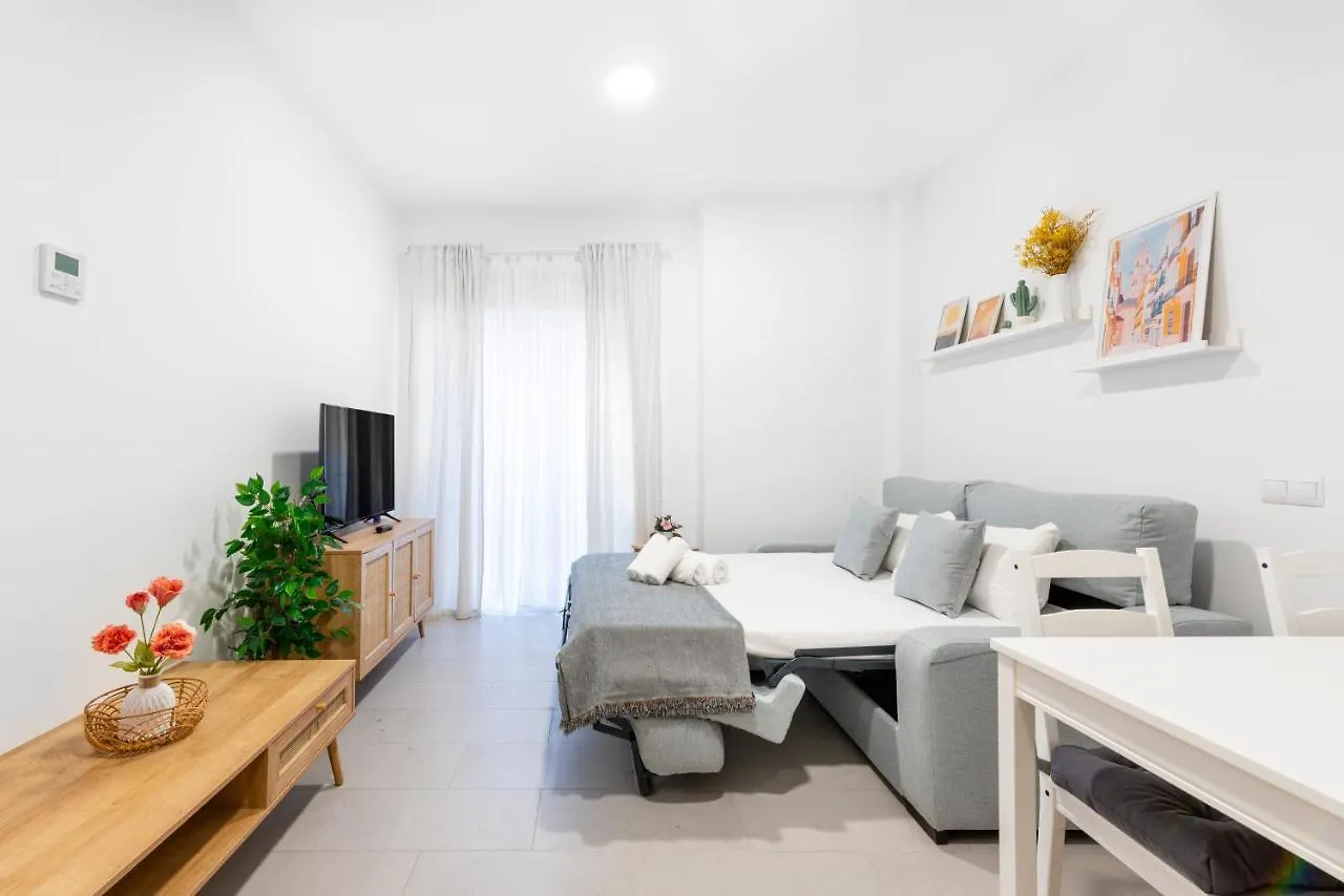 Wintowinrentals Superb New-Look Apartment Malaga